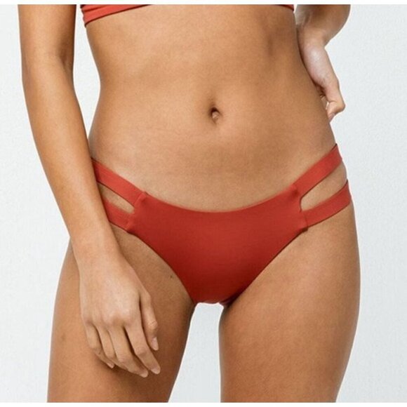 NWT Tavik Chloe Moderate Swim Bottom in Rust - Small - Picture 1 of 9